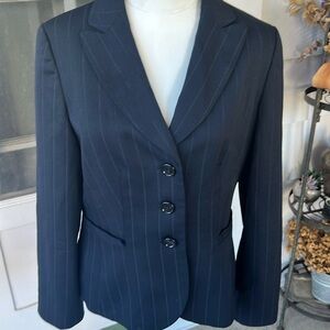 Ann Taylor 8P Navy Blue Pinstripe Blazer